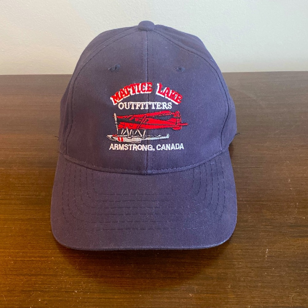 Mattice Lake, Canada Hat